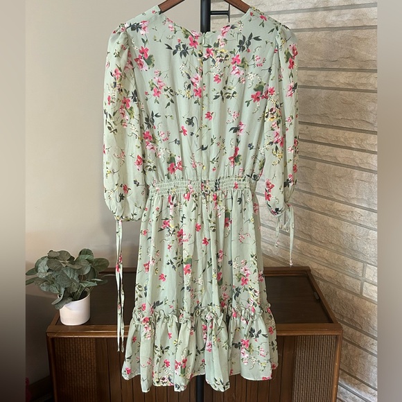 Taylor Spring Boho Dress - Picture 3 of 3